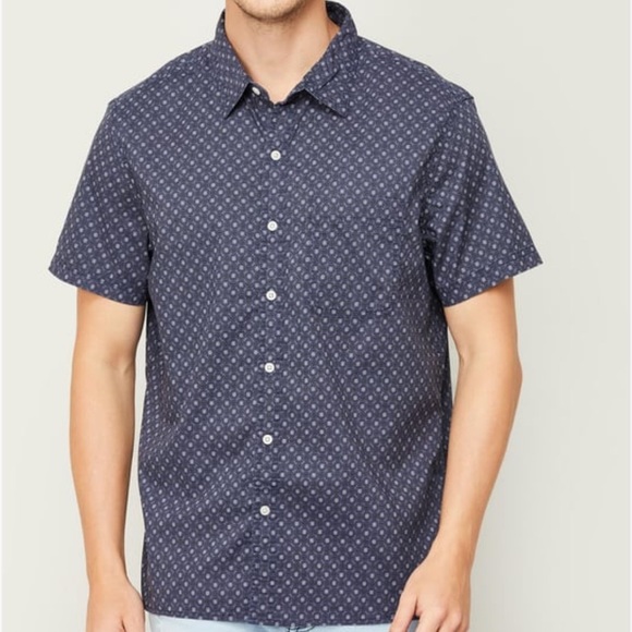 NWT American Eagle Outfitters Dark Blue Patterned Casual Button Up Shirt Large - Picture 1 of 8